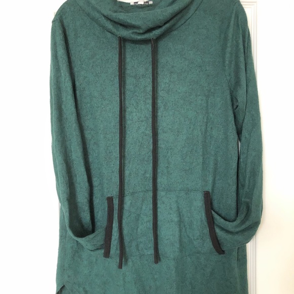 Sweater - Picture 2 of 4